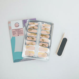 Soon you will discover the beauty of gold foil on this sunset peach undertone. This set is noticeable and people will wonder where you get the good taste from.   What’s special: Gold foil.