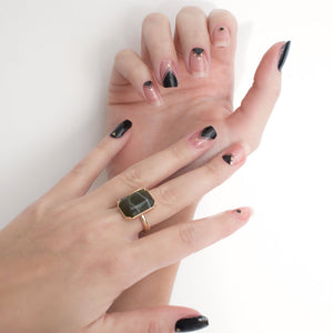 This ambitious design shows you the most flattering semi-translucent pink together with gold foil. Have faith in black and pink mix, an instant magnet.   